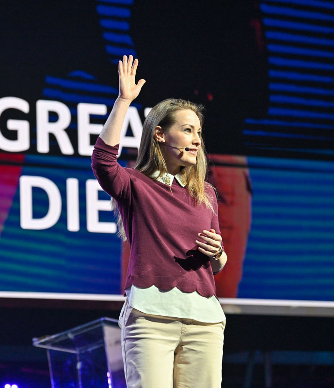 Jos Dirkx on stage delivering Why Great Ideas Die